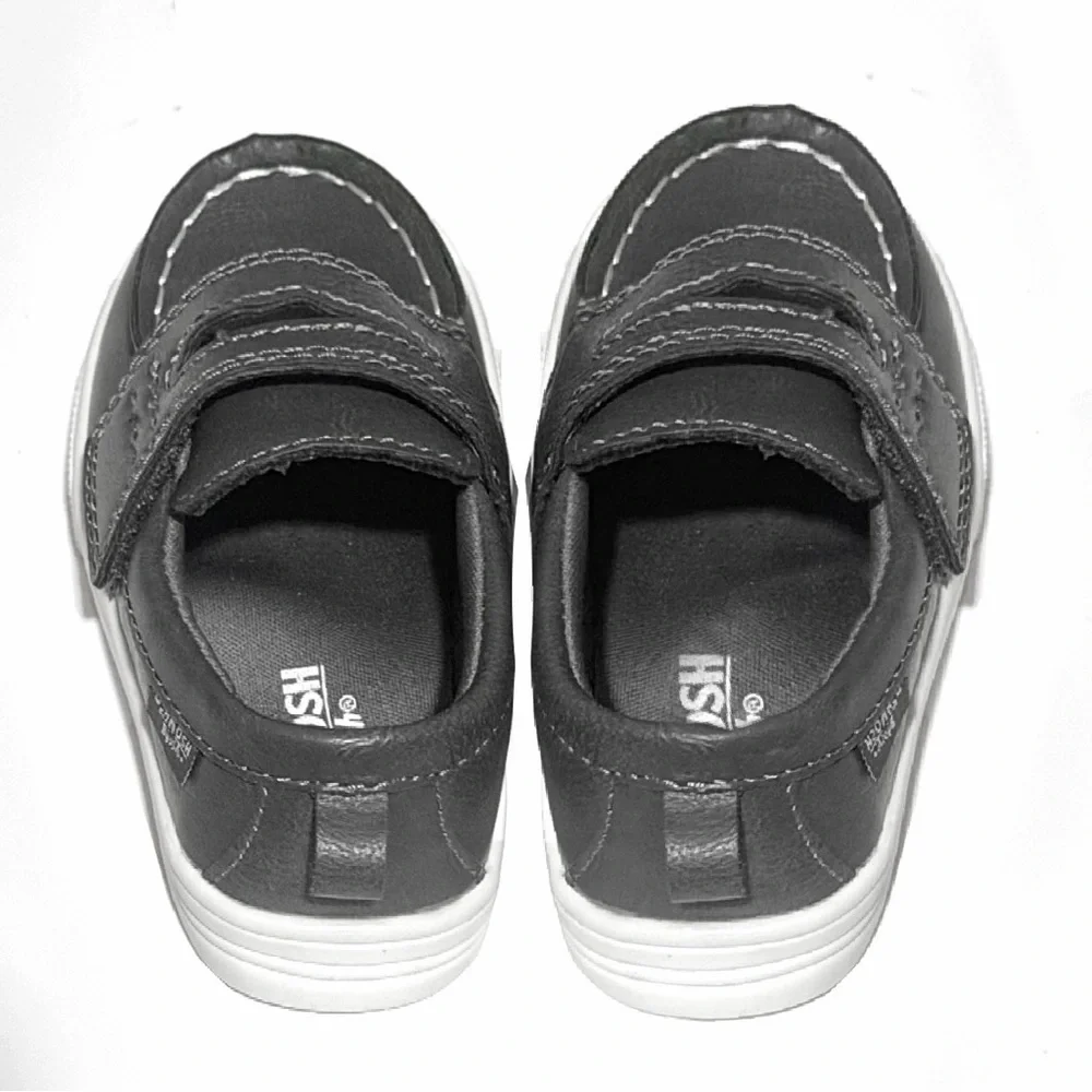 💥🆕💥 OshKosh B'gosh Boys Loafer Dress Shoes